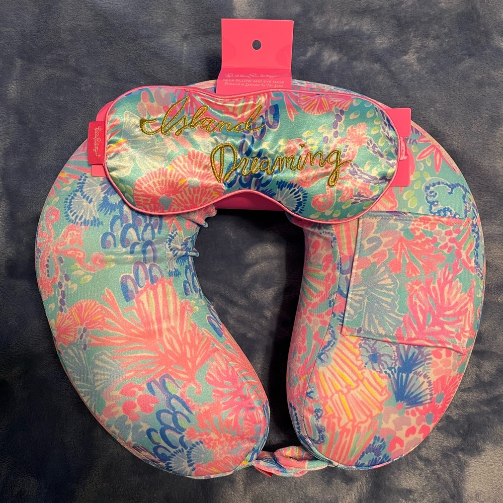 Lilly Pulitzer Neck Pillow and Eye Mask